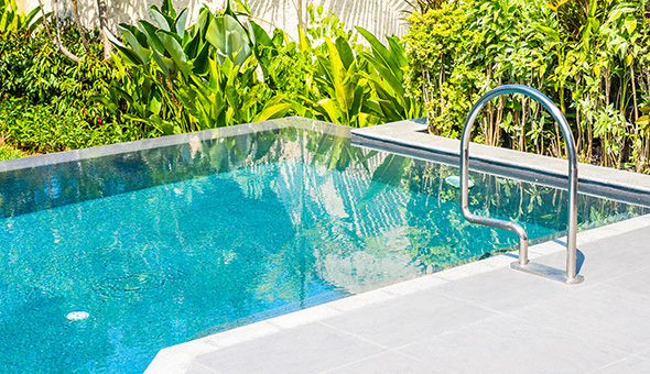 Preventing Pool Heat Loss: Keeping Energy Costs Low